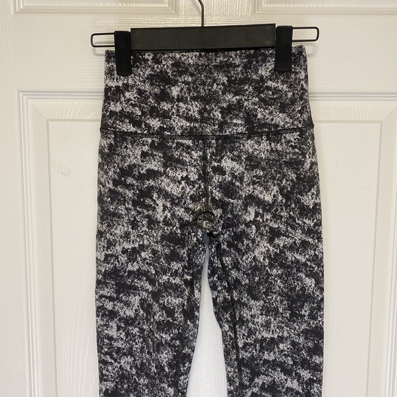 Misted Jacquard Graphite Grey Alpine White Lululemon Wunder Under High-rise 28” - Picture 2 of 9